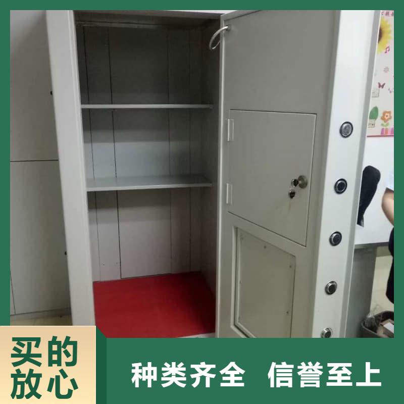 选兵器室1框双门认准圣兴柜业有限公司