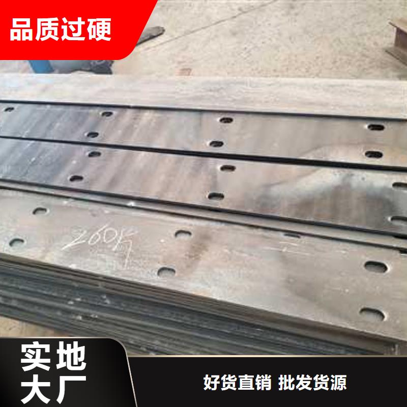 供应高速公路护栏
-现货充足有保障