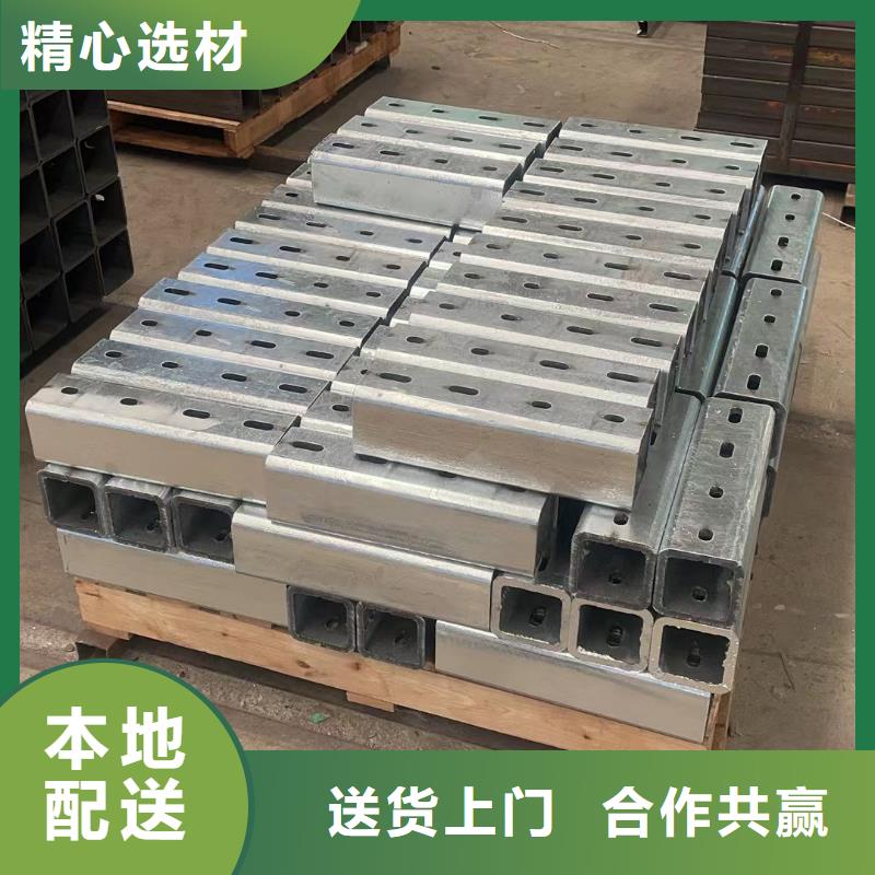 防撞护栏十年生产经验