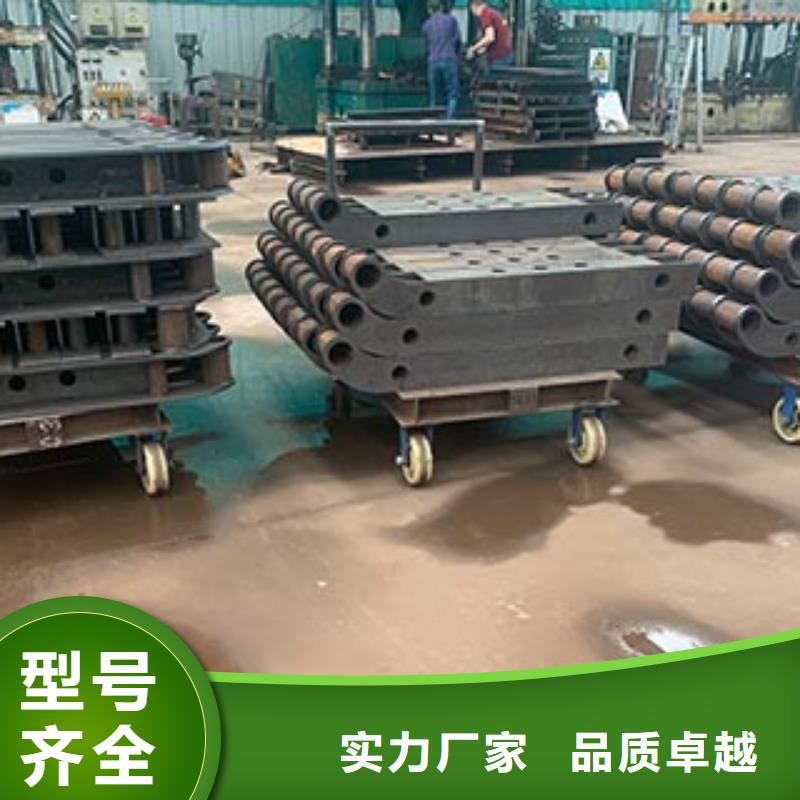 桥梁防撞护栏国道抗冲击围栏的简单介绍