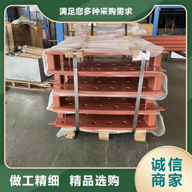 道路防撞护栏_【不锈钢桥梁护栏】用心制造