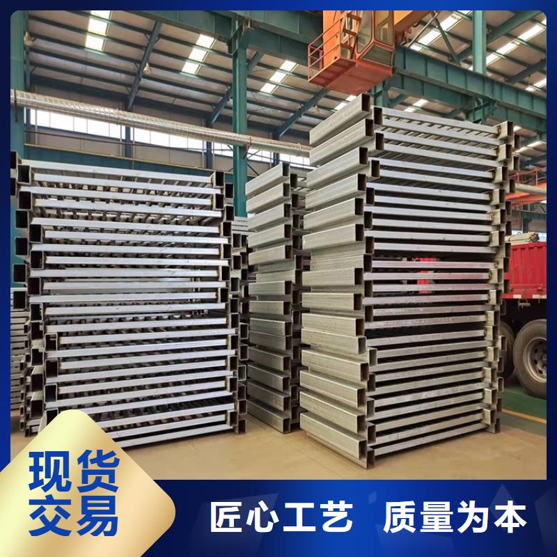 桥梁防撞护栏立柱桥梁防撞护栏工艺层层把关